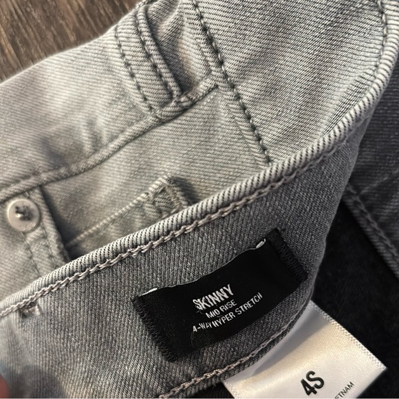 jeans size 4 Short - Picture 4 of 4